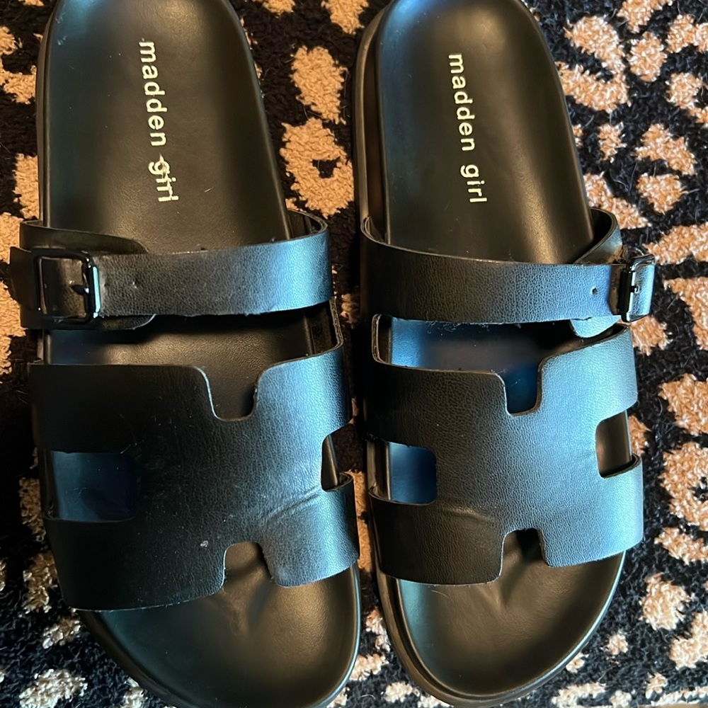 Madden Girl Sandal